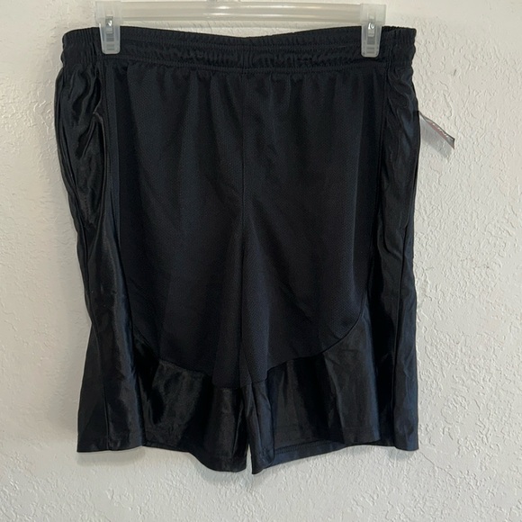 Zone Pro Large Black Basketball Shorts Long w Pockets Elastic Waist Activewear - Picture 1 of 9